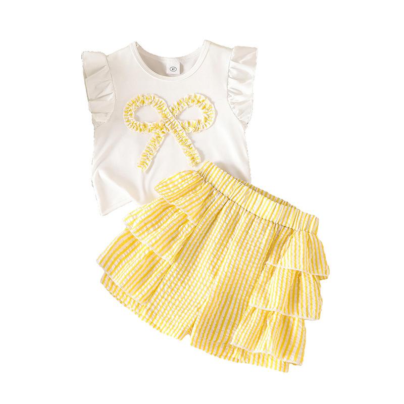 Girls' Fashion Set - Summer Children's Sweetly Decorated Bow-Tie Short-Sleeved Striped Flared Shorts Set