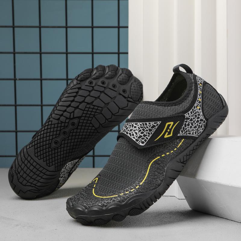 Fashion 2025 New Water Shoes for Women Men Quick Dry Barefoot Aqua Shoes Beach Swim SportsOutdoor Couple Barefoot Sneakers