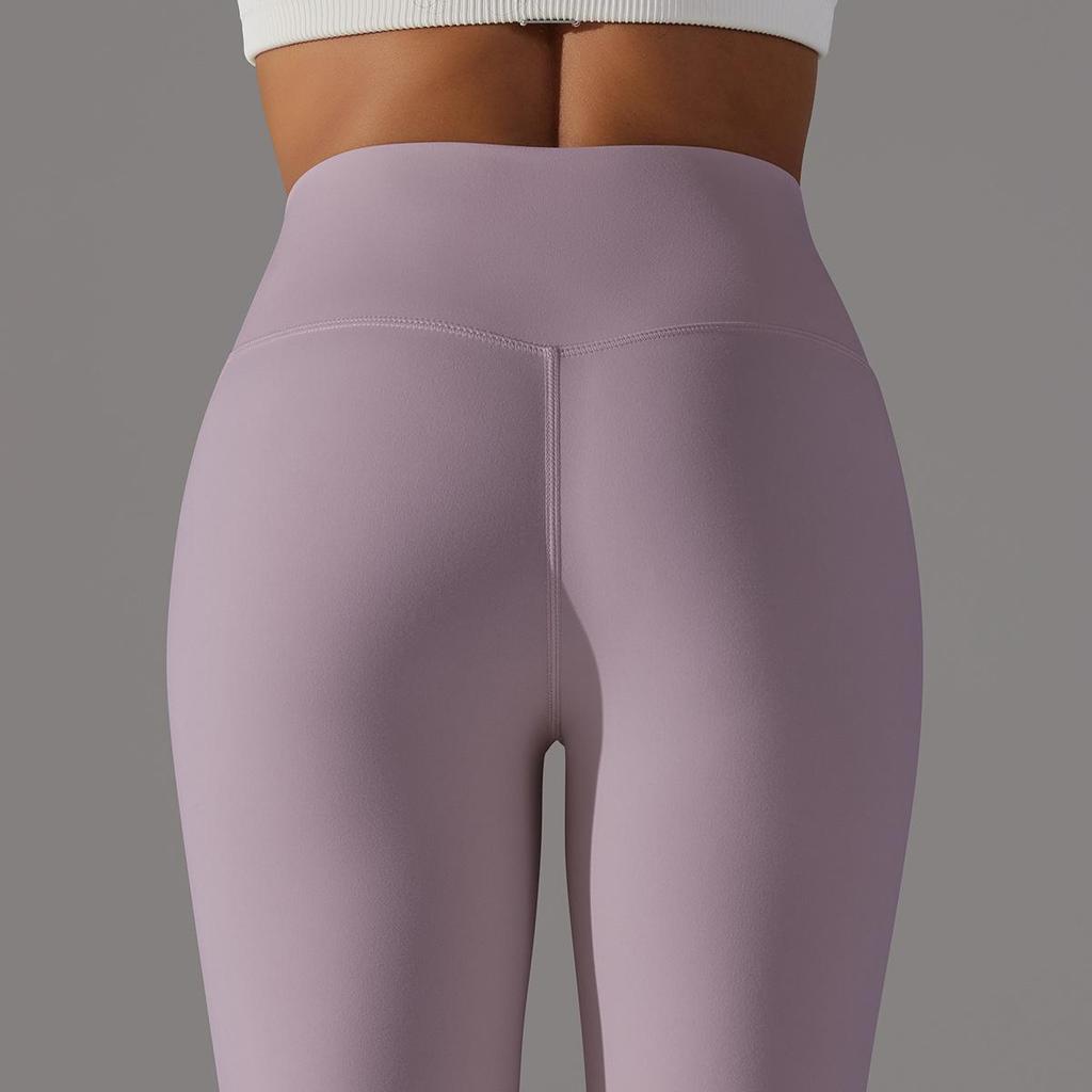 Seamless High-Waist Nude Breathable Yoga Capri Pants