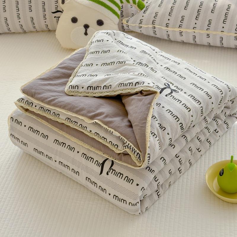 New Sweet Printed Air-Condition Blanket Soft Skin-Friendly Quilted Quilt Breathable Cooling Summer Comforter Queen King Beds