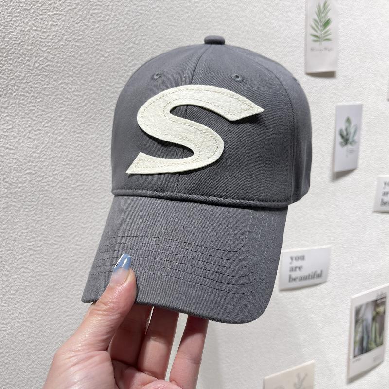 Șapcă de baseball clasică pentru femei, design gotic cu litera S cu broderie, șapcă ușoară și respirabilă în aer liber