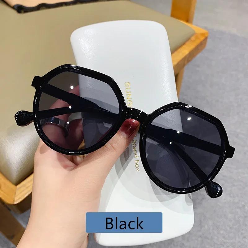 Oversized Women Square Frame Fashion Sunglasses Brand Vintage Travel Sun Glasses Female Eyewear Anti-Glare Driving Sun Glasses