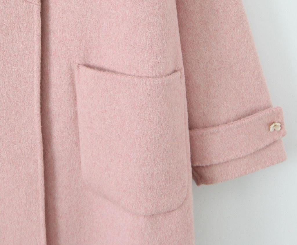 Mid-Length Wool-Cashmere Coat with Doll Collar & Petal Buttons, Double-Faced, Chic Autumn/Winter Style, Youthful Look.