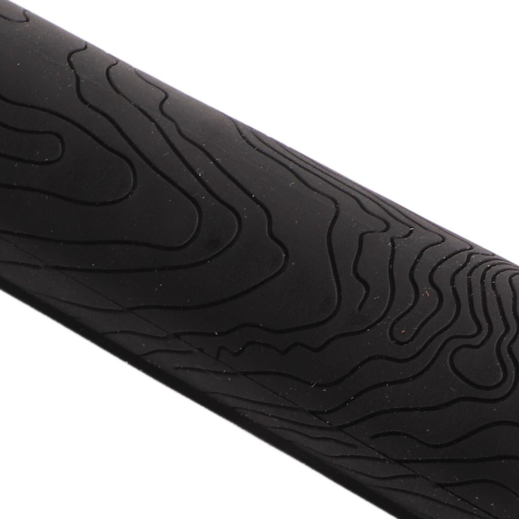 2 Pcs Handlebar Grips Shockproof Anti Slip Texture Soft Comfortable Black Mountain Bike Grips for Many Standard Bikes