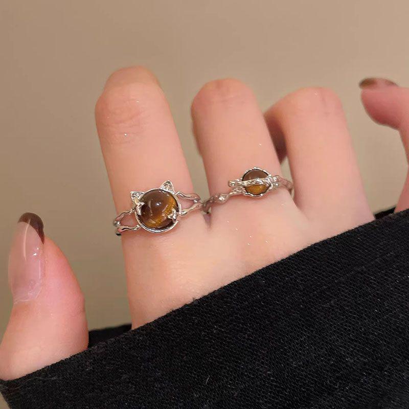 Cosmic Star Malachite Tiger's Eye Ring - High-End Retro Stackable Women's Index Finger Jewelry for Autumn/Winter.
