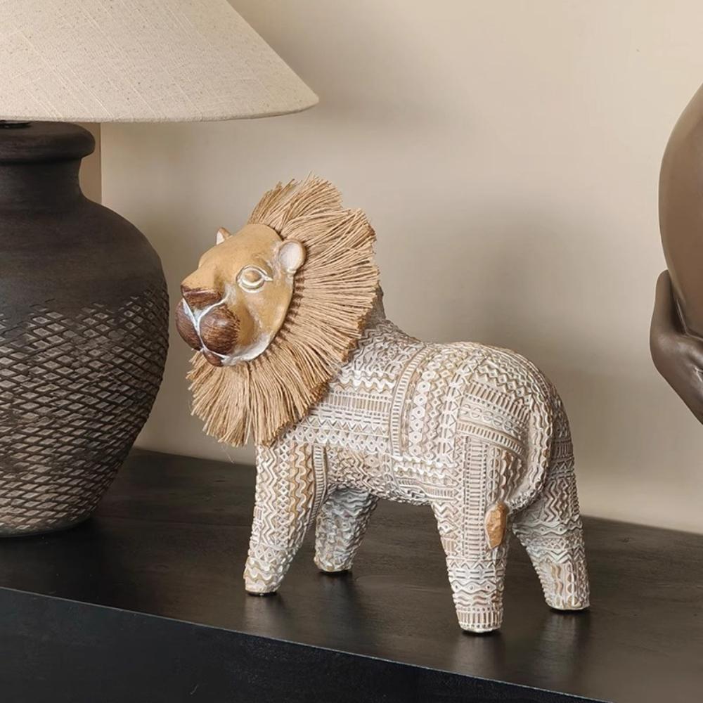 Modern Minimalist Lion Figurine, Nordic Style Animal Minimalist Aesthetic Decoration for Living Room, Study Room and Bedroom.