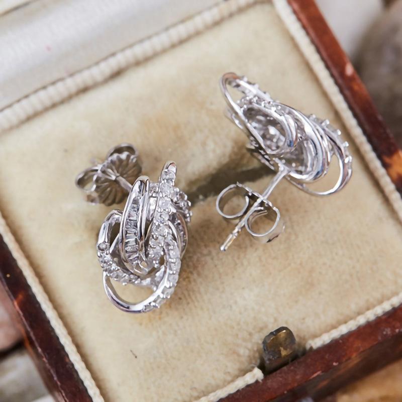 Exquisite Winding Earrings, Modern Interwoven Design, Suitable for All Occasions of Exquisite Jewelry, Holiday Gift Giving