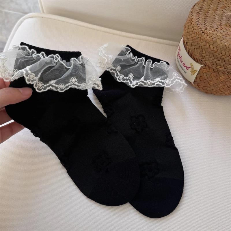 Solid Color Short Socks Women Japanese Fashion Black White Gray Low Cut Ankle Socks Lolita Sweet Girls Cute Lace Ruffle Socks
