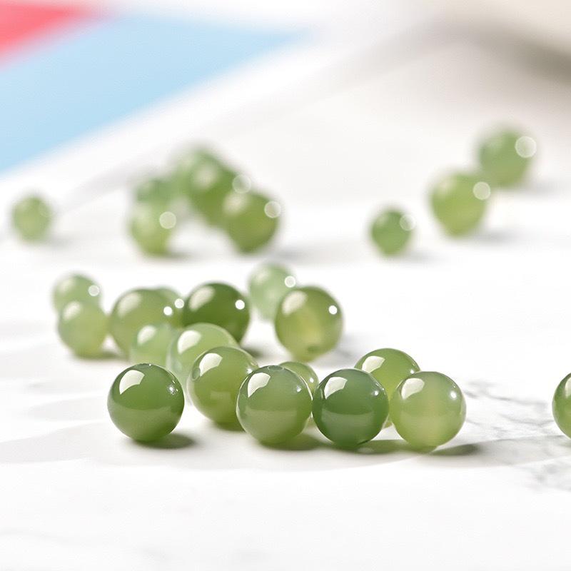 Hetian Jade Qinghai Clear Green Round Beads – High Ice Quality, No Impurities or Cracks.