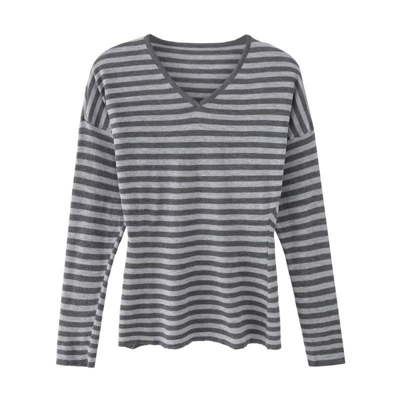 Autumn French Retro V-Neck Batwing Sleeve Striped Loose Sweater Top