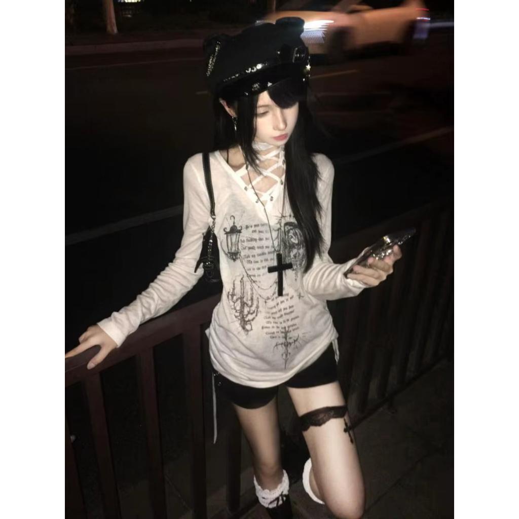 2KWEIRD Chic Print Graphic T Shirts Woman Lace Up Youthful 2000s Clothes Y2k Long Sleeve Tees Female Clothing T-shirt Spring Top