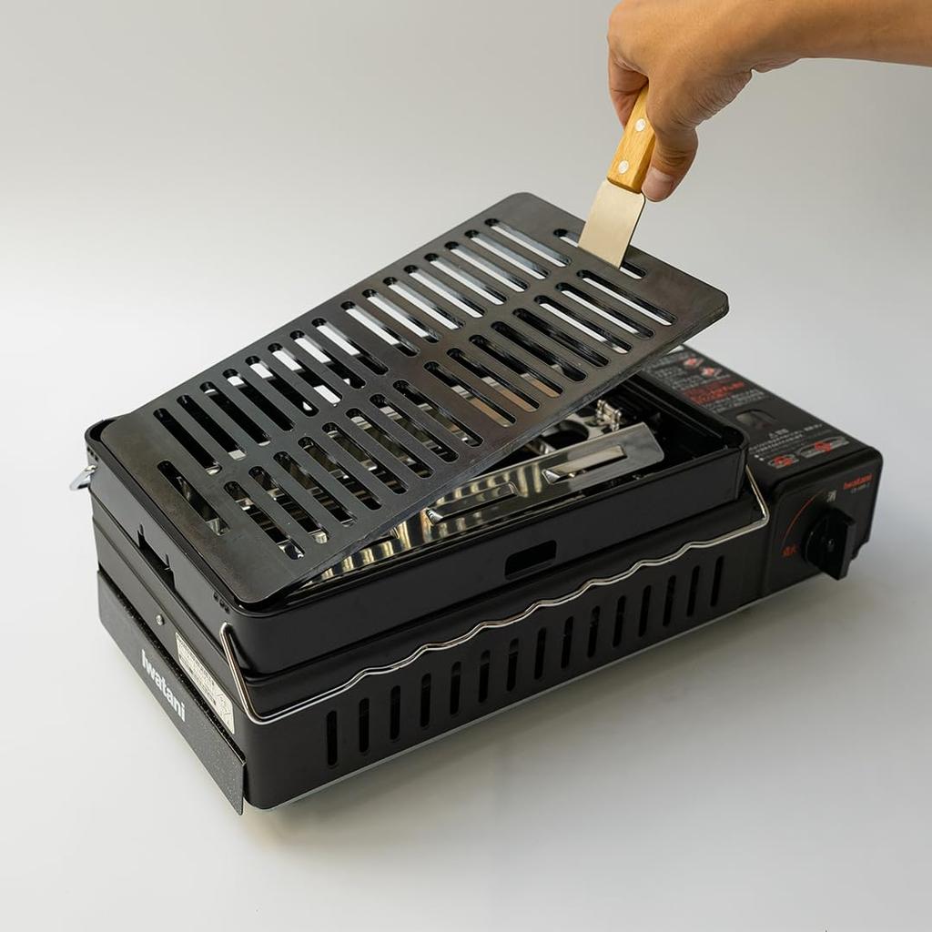 (11) 6.0mm Thick, 180mm x 280mm, Fully Slit, Extra Thick Iron Plate, Iwatani, Compatible with Robata Grills and Grills (Stove not included)