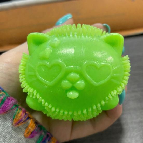 Mini Fuzz Cat Squeeze Toy Stress Relief Fuzzy Ball Fidget Toy Focus Aid Relaxation Anxiety Relieving Office Desk Toy