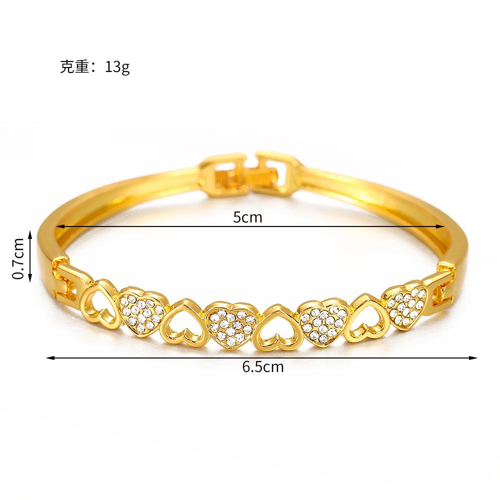 Love Diamond-encrusted Bracelet Temperament Full of Diamonds, Women Give Girlfriends Gifts, Bracelets Ins Style Fashionable and Elegant Bracelets