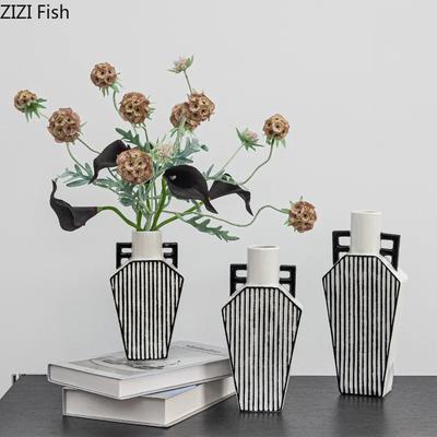 Black and White Checkered Pattern Geometric Ceramic Vase Table Decoration Flower Arrangement Flowers Vases Room Aesthetic Decor