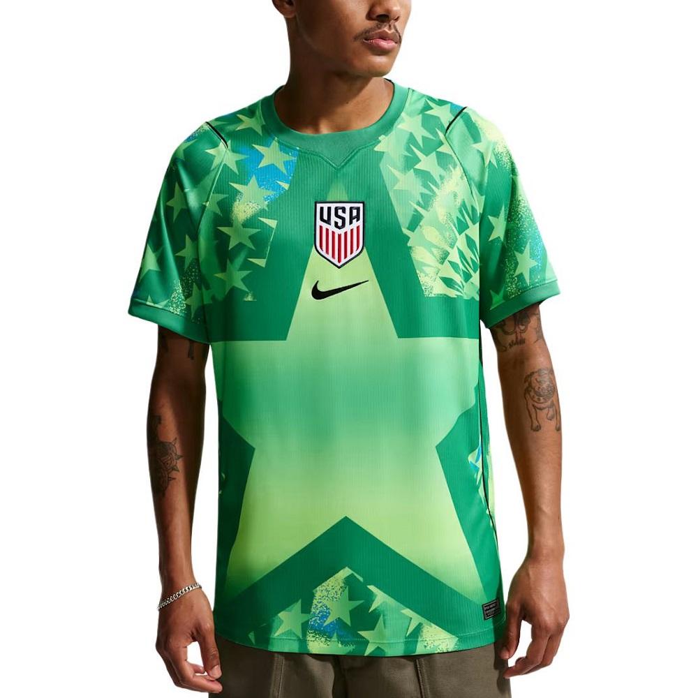 Nike Dri FIT Soccer Jersey Men s XS