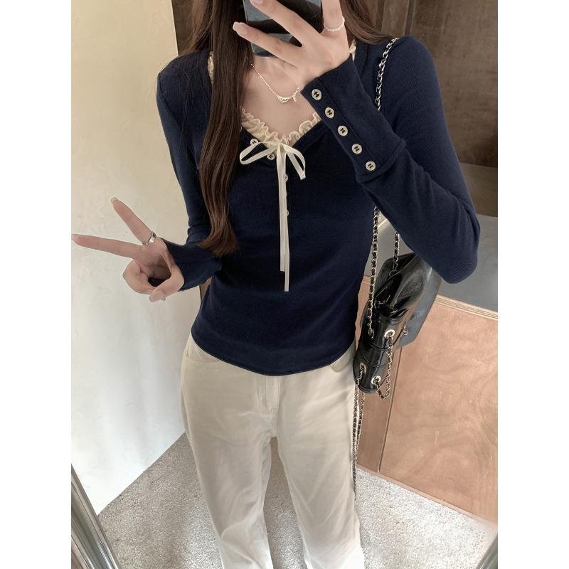 Christmas sweet red V-neck long-sleeved bottoming shirt for women in autumn and winter new pure lust hot girl inner wear slimming top