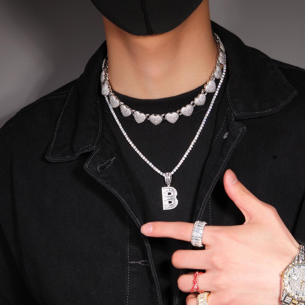 Nový zirkonový náhrdelník ve tvaru srdce Hip Hop Ins Stylový módní svetrový náhrdelník pro muže a ženy Ornament stejného stylu