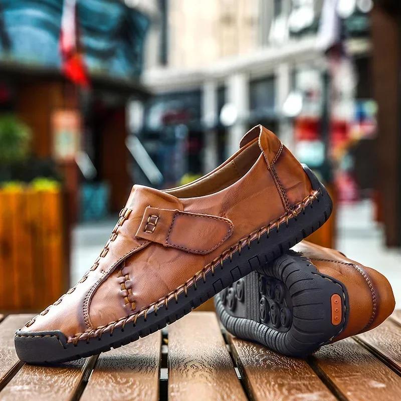 Classic Men's Flat Casual Lightweight Comfortable Durable Leather Casual Shoes for All Seasons With Antiskid And Fashion Design