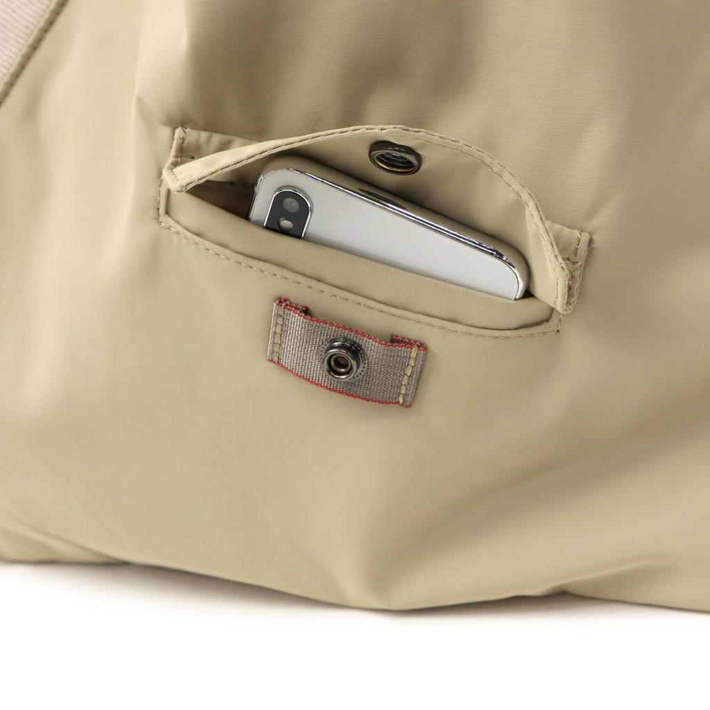 [Briefing] TILT TRIANGLE TOTE