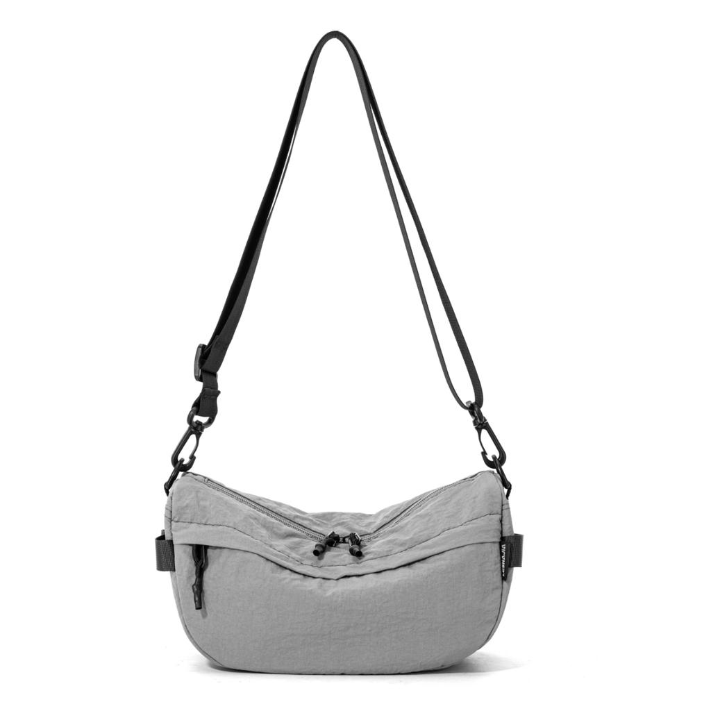 Japanese Waterproof Lightweight Nylon Crossbody Bag, Casual Multi-Pocket Unisex Phone Bag, Small Square Bag, Hiking and Shopping