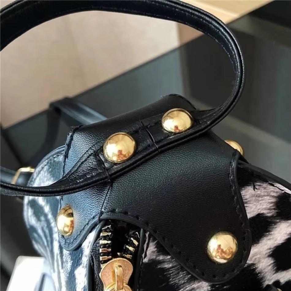 1 Stück Koreanische Damen Ein Schulter Handtasche Verschiedene Stile Niedliche Geldbörse Handtasche Welle Tragbare Dreieck Tasche Koreanische Mode Mädchentasche