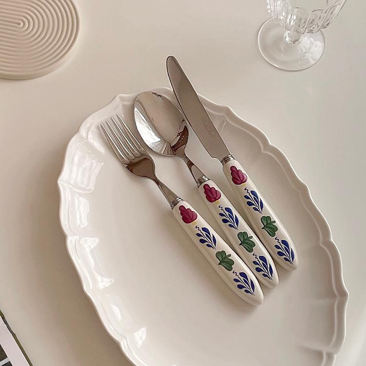 Retro Flower Pattern Knife Spoon Stainless Steel Fork Ceramic Handle Cake Dessert Spoon Fruit Fork Set Coffee Spoon