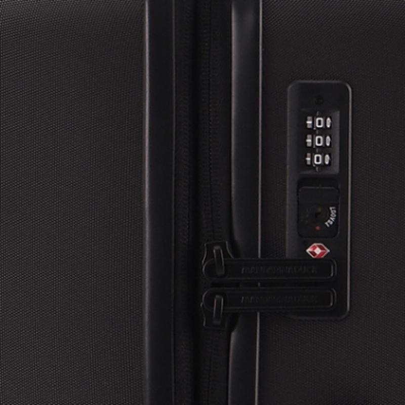 Mandarina Duck 26 Expandable Travel Bag Kcv32044