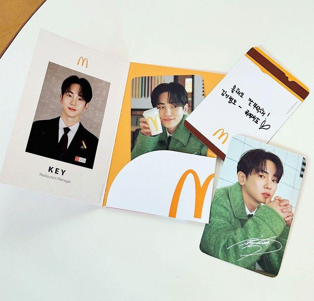 

[ИСПОЛЬЗОВАННЫЙ] SHINee KEY McDonald s набор ключей коллекционная карточка