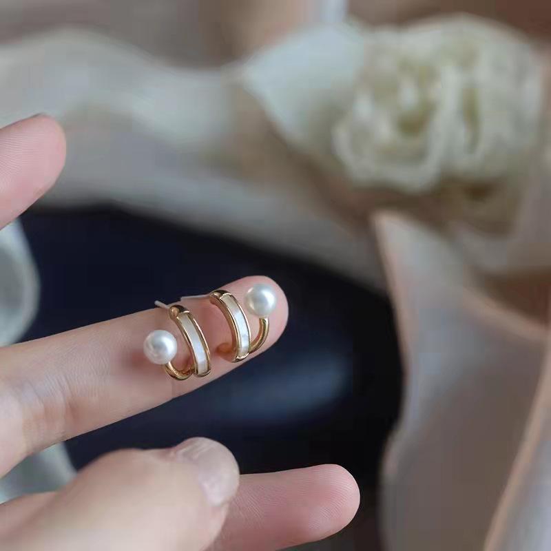 

S925 Silver Pearl Stud Earrings - Versatile, Stylish, and Elegant Women s Jewelry