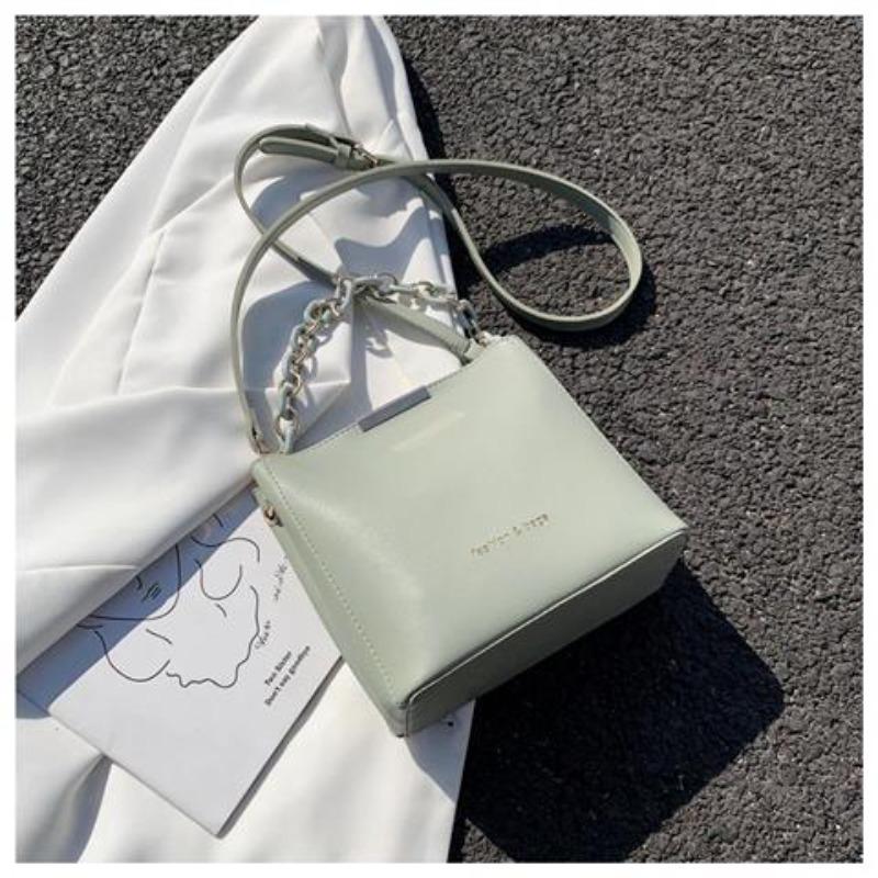 

Texture popular bag women s new trendy fashion foreign style versatile ins shoulder messenger bag women