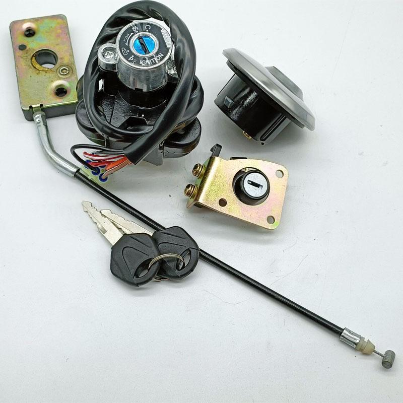 Ignition Switch Fuel Gas Cap Seat Lock Key For Suzuki GZ125 1998 1999 2000 2001 2002-2003 GZ250 1999 2000 2001 2002 2003 -2011