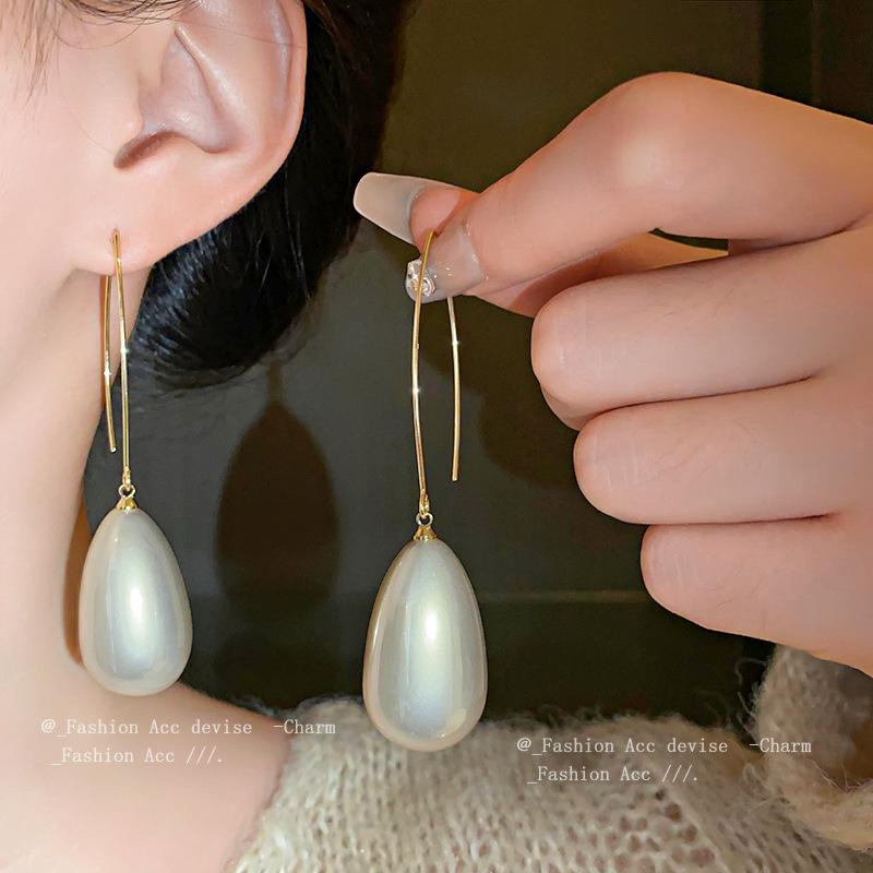 French Geometric Water Drop Pearl Earrings Retro Fashion Temperament Ear Hook New High-end Versatile Earrings Women