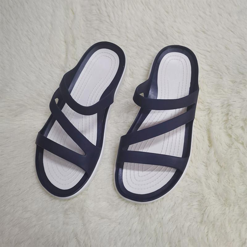 Summer Solid Color Hollow Out Seaside Flat Bottom Casual Women's Breathable Beach Slippers