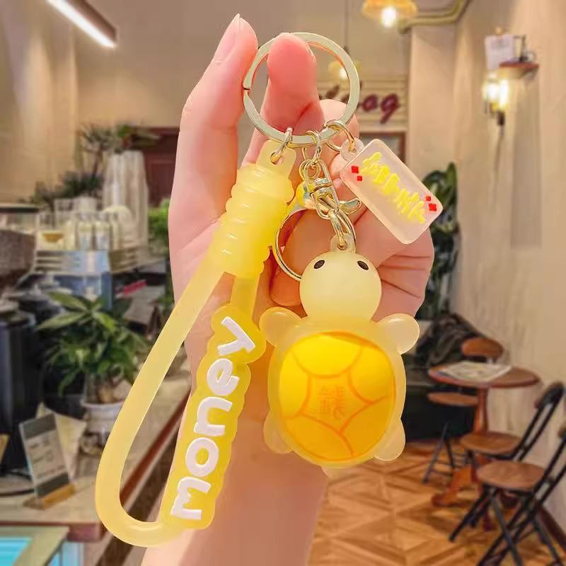 Internet Celebrity Silicone Turtle Couple Keychain - Cute Cartoon Bag Charm & Creative Backpack Pendant