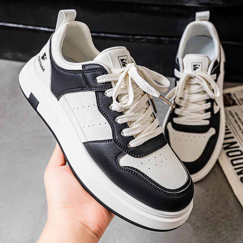 Men 's Casual Four Seasons Fashion Skateboarding Students Comfortable Sneakers Boys Trending Soft Sole Breathable Shoes