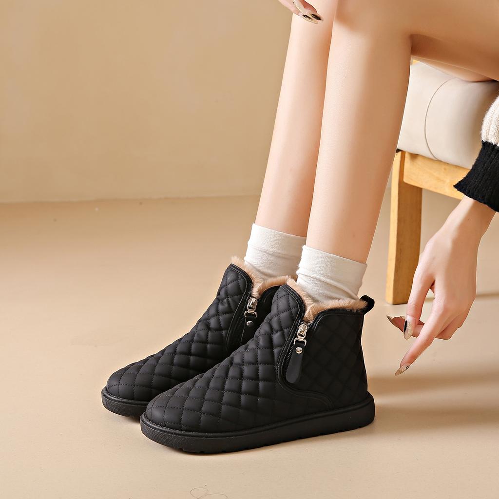Snow boots women's new winter velvet thickened warm high-top cotton shoes leather surface non-slip women's casual fashion short boots