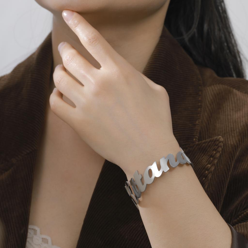 Lemegeton Personalized Name Bracelet Customized Nameplate Big Cuff Bangle Women Men Stainless Steel Jewelry Couple Family Gifts