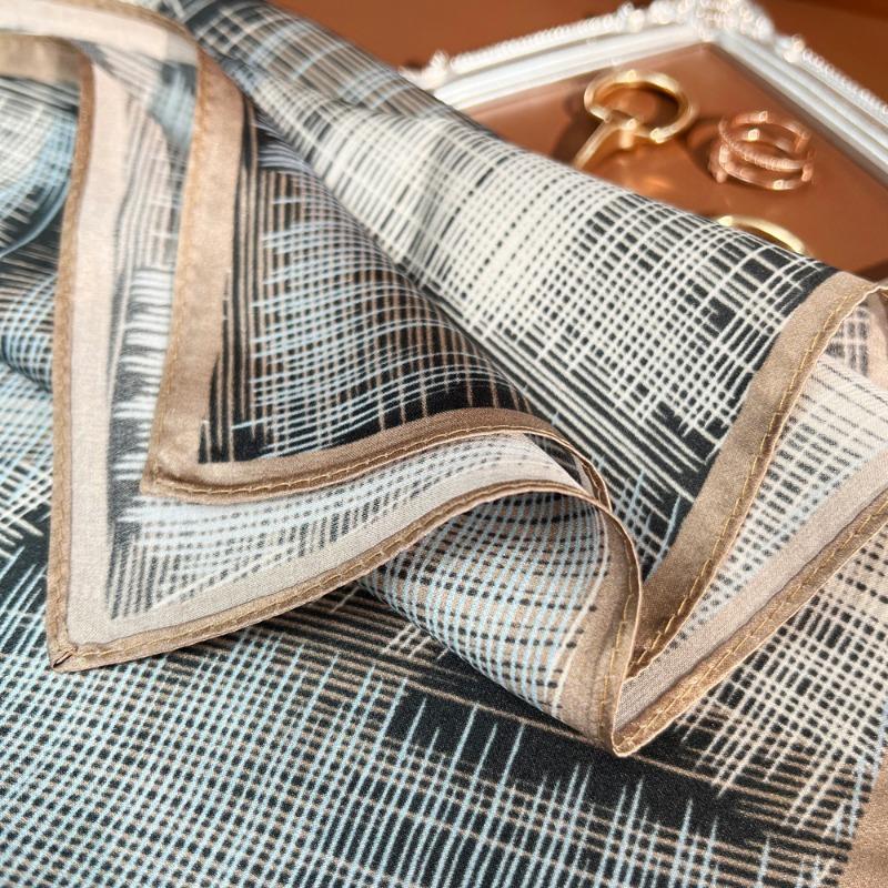 Mulberry silk printed silk scarf women's spring new plain crepe satin silk scarf fashionable versatile square scarf