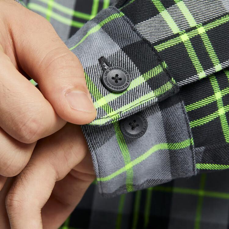 Nike Chemise à Manches Longues en Flanelle Boutonnée pour Homme HV0257-070