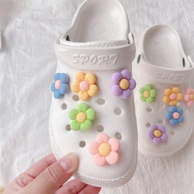 Lovely Flowers Shoe Charm DIY Shoes Buckle Decaration for Hole Shoe Charms Clogs Kids Boys Women Girls Gifts
