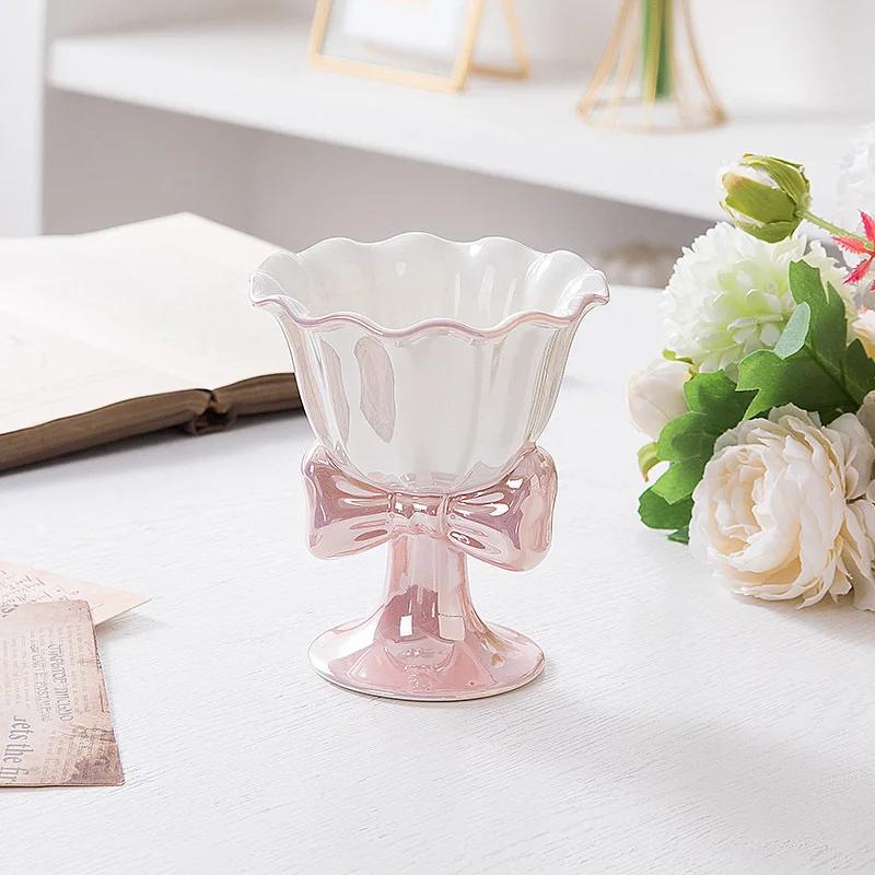 1 stk 180 ml keramisk iskrem med fotende Dessertskål kopp melk Yoghurt frokostblanding Dessert Serveringsfat Fruktsalat Puddingbrett