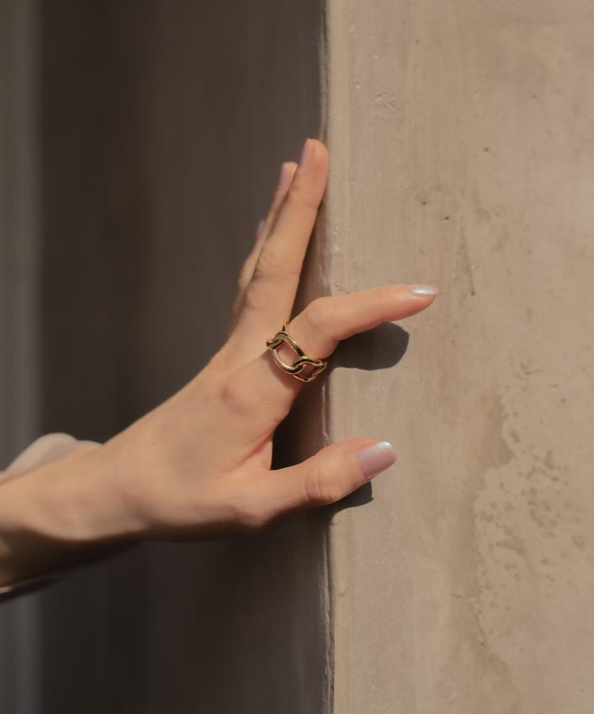 Novice Tokyo Chain Ring / Gold