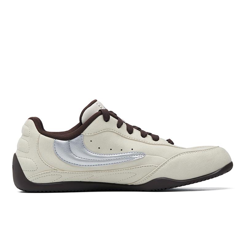 FILA Hyper Fashion Retro Classic Sports Casual Versatile Comfortable Lightweight Lifestyle Shoes Women sneaker Gray Silver F12W532168FLS