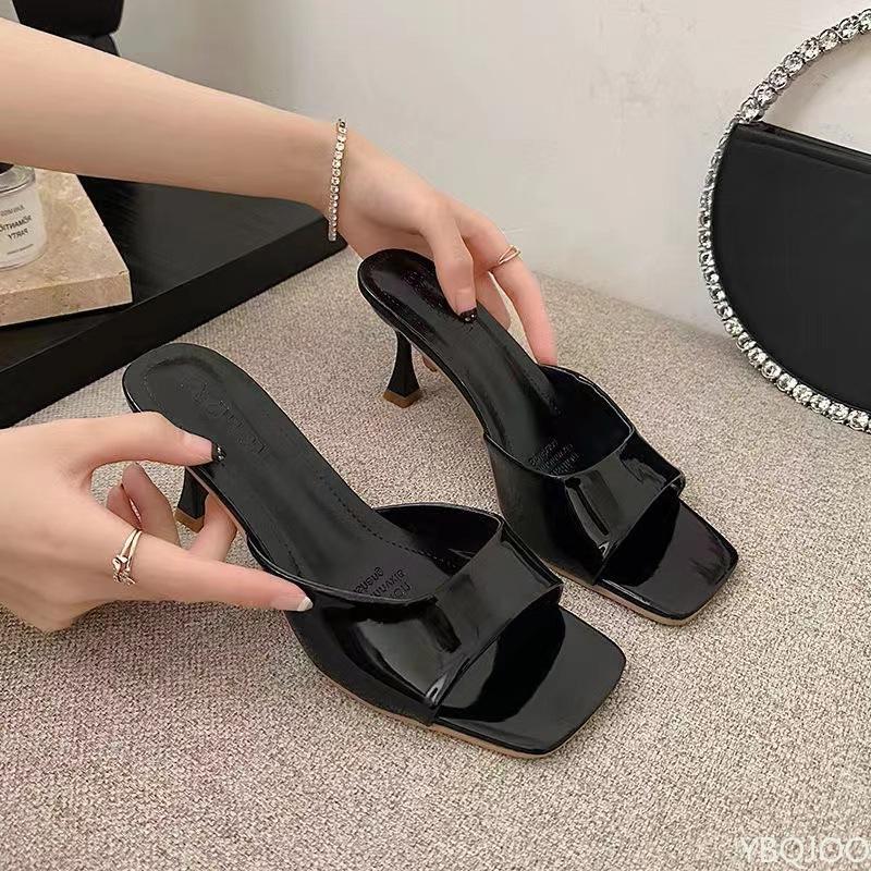 Luxus High-Heel Sandalen Damen Sommer Übergröße Schuhe Britischer Stil Quadratische Zehenpartie Schmaler Absatz Schuhe Mode Damen Designer Hausschuhe
