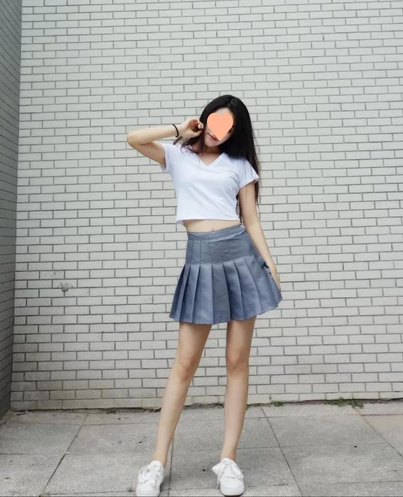 Double V-Neck Sweetheart High-Waist Crop Top - Short-Sleeved, Backless, Casual Versatile T-Shirt
