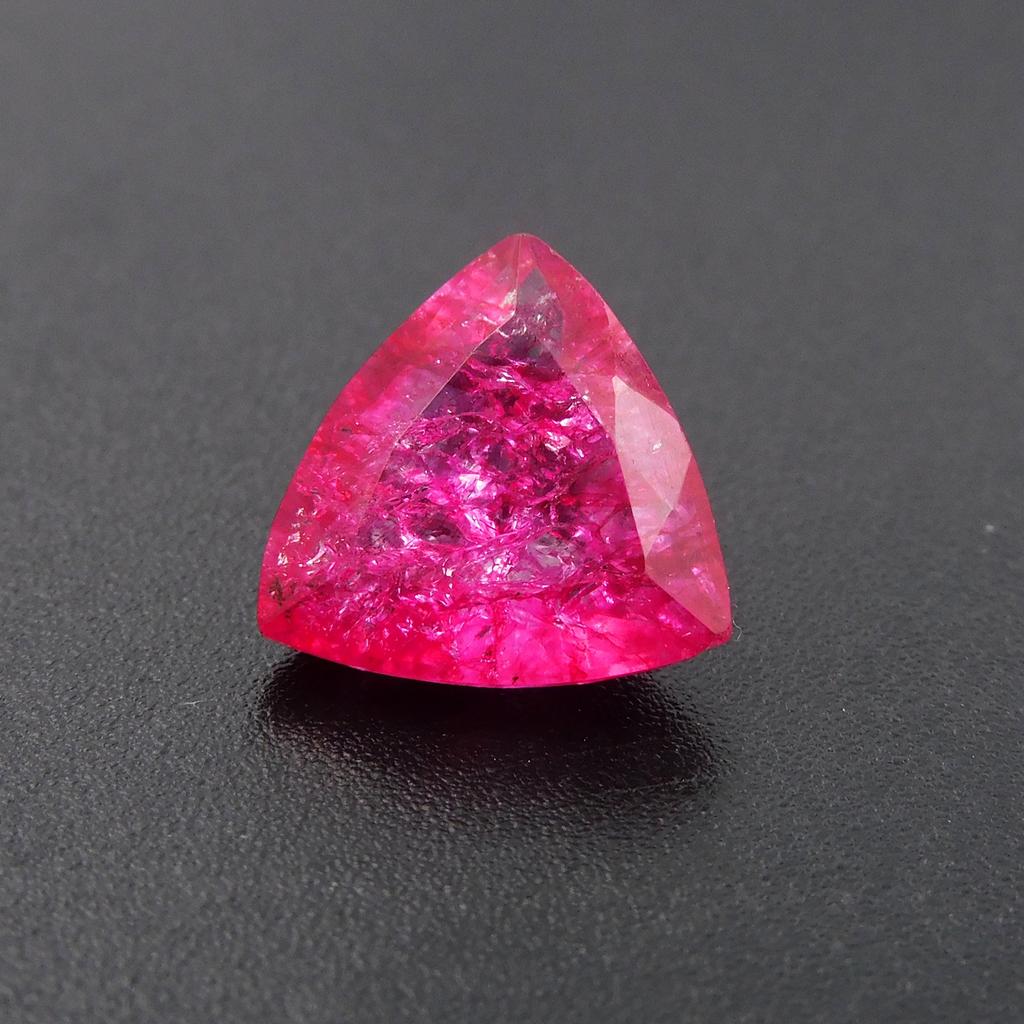 3.70 Ct Natural Pink Ceylon Sapphire CERTIFIED Trillion Cut Loose Gemstone P-972-Sa
