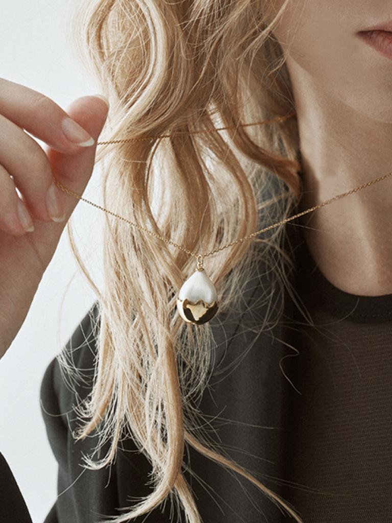 Moi Studio Golden Egg Long Necklace