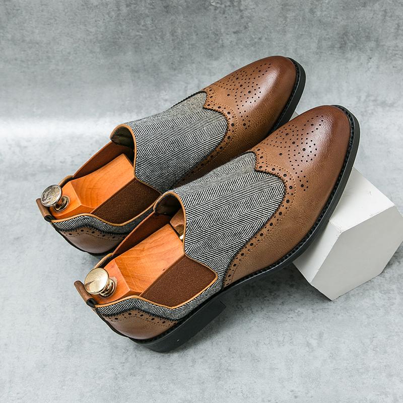 Fashion Spring New Men's Comfortable Carved Breathable Block Shoes Fashion Brand Men Retro Brown Pointed Business Banquet Wedding Shoes