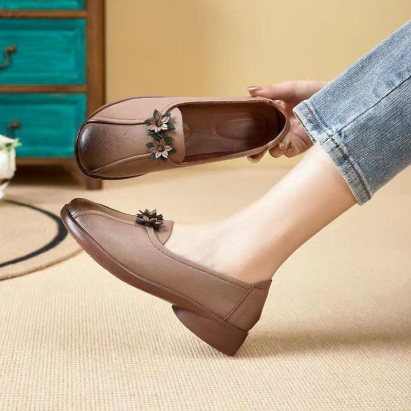 Shoes retro round head single shoes shallow mouth comfortable versatile one pedal women's shoes soft sole soft leather